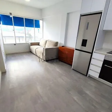 Apartamento Frente Al Mar Con Piscina Y Garaje